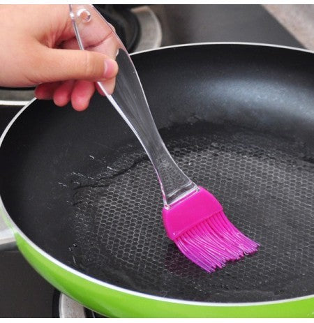 2 Pcs Baking Tools Silicone Oil Brush BBQ Brush Pastry Brush Medium Size Silicone Handle