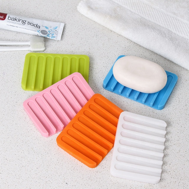 1Pc Bathroom Accessories Silicone Flexible Soap Dish Storage Soap Holder Plate Tray Drain Creative Bath Tools