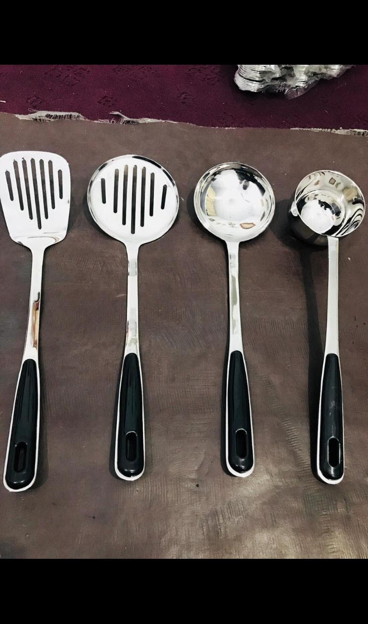 4pcs SET Stainless Steel Chinese Cookwares Large Soup Ladle, Strainer, turner, spoon.