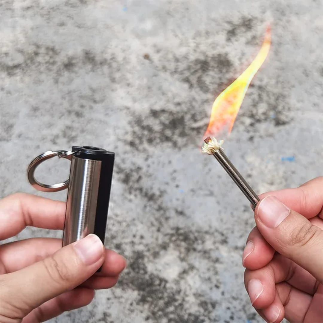 Waterproof Outdoor Portable Keychain Pendant Immortal Flame Matchstick Camping Waterproof Metal Outdoor Survival Tool