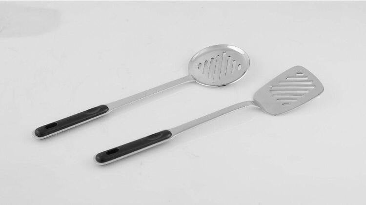 4pcs SET Stainless Steel Chinese Cookwares Large Soup Ladle, Strainer, turner, spoon.