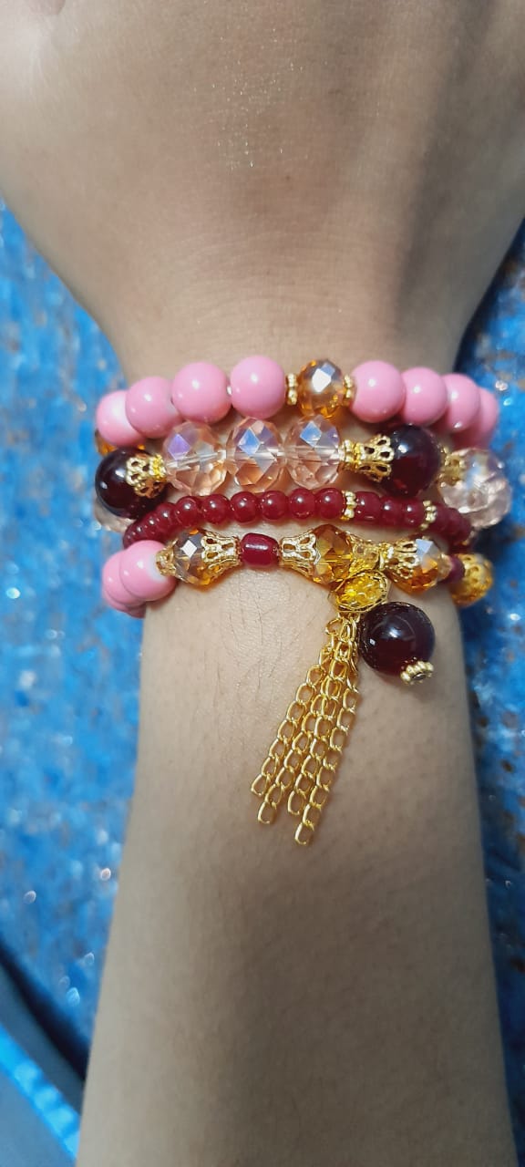 Women's Spring and Summer new Handmade Multi layer Beads Bohemain Color Elastic Beaded Bracelet, Stackable n Crunchy Fashion Bracelet Set. - Mashkoor.pk